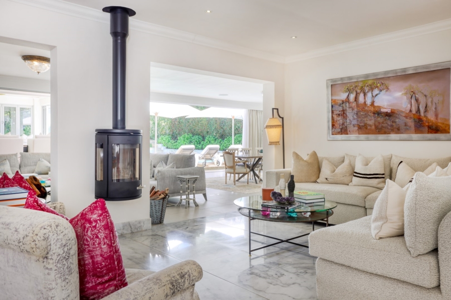 5 Bedroom Property for Sale in Constantia Western Cape